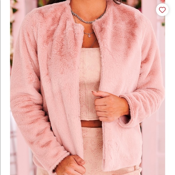 NanaMacs Jackets & Blazers - NanaMacs’s Fuzzy Pink Jacket Size Medium NWOT